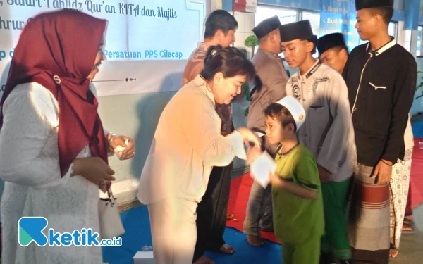 Thumbnail Berita - Sambut Ramadhan dan Ungkapan Syukur, SNI Cilacap Beri Santunan 1000 Anak Yatim