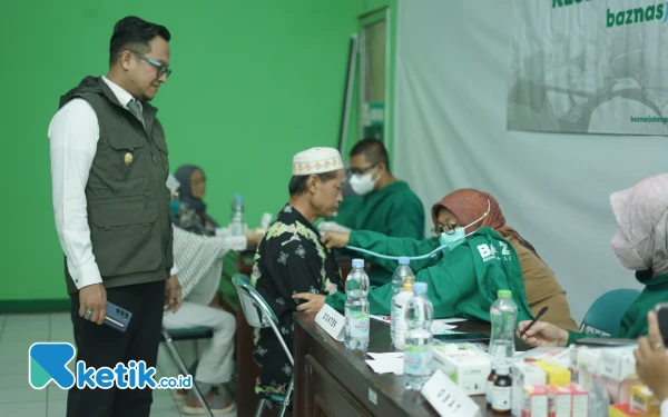 Thumbnail Berita - Jelang Ramadan, Baznas Kabupaten Bandung Gelar Pemeriksaan Gratis Bagi Puluhan Manula