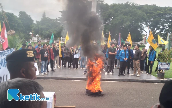 Aliansi Cipayung Pacitan Gugat Istana: Butuh Solusi, Bukan Efisiensi