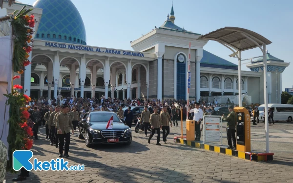 Thumbnail Berita - Pelayanan Parkir Maksimal, PT Indopark Pastikan Kenyamanan Jemaah Masjid Al Akbar Surabaya Selama Ramadhan