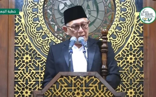 Thumbnail Gus Kikin Ajak Jemaah Masjid Nasional Al-Akbar Surabaya Tingkatkan Kualitas Ibadah selama Ramadhan