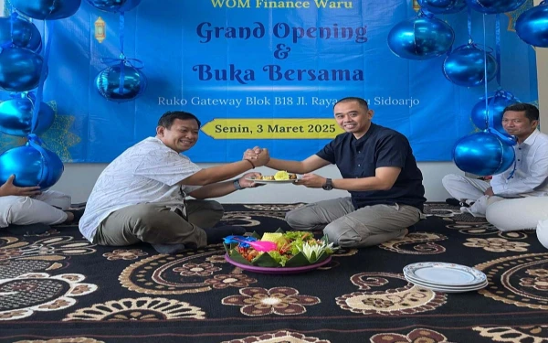 Foto Seremonial WOM Finance menempati kantor baru di Waru, Sidoarjo. (Foto: WOM Finance)