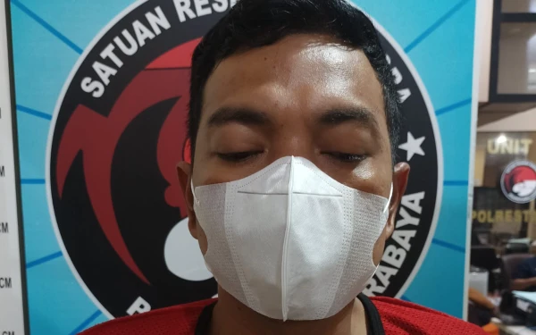 Thumbnail Berita - Polisi Tangkap Residivis Narkoba di Surabaya, 26 Paket Sabu Disita