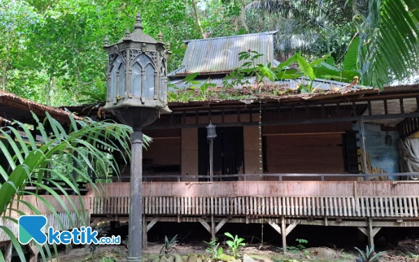 Thumbnail Berita - Rumah Adat di Taman Budaya Saruma Halmahera Selatan Tak Terurus