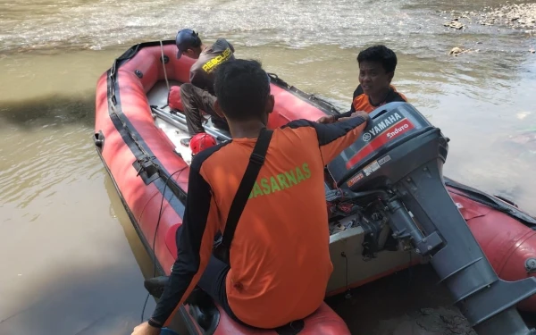 Thumbnail Berita - Nenek Hanyut Terbawa Arus Sungai Bedadung Jember, Terpeleset saat BAB