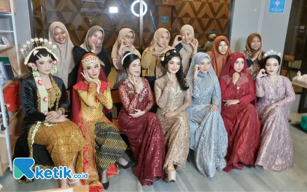 Foto Hasil make up dari para peserta beauty class. (Foto: Husni Habib/Ketik.co.id)