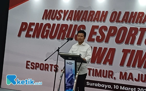 Thumbnail Berita - Wagub Emil Dardak Dukung Penuh Esports Jatim, Tekankan Pembinaan Atlet