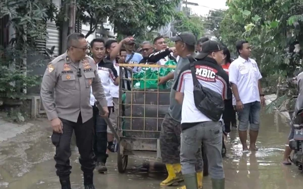 Thumbnail Berita - Hamdalah! Warga Korban Banjir Bekasi Dapat Bantuan MBI dan MBIC