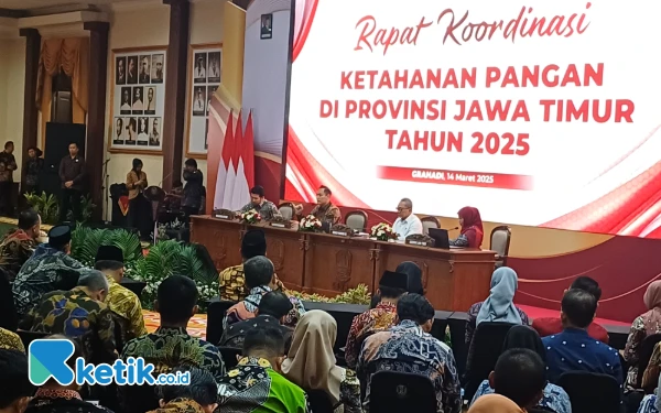 Rakor bersama Bupati/Wali Kota Se-Jatim, Menko Pangan Titip Stabilitas Harga Bahan Pokok