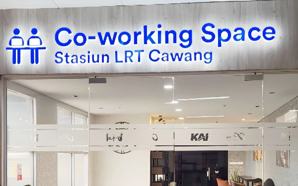 Thumbnail Berita - Wow, Kini di Coworking  Spaces Stasiun LRT Cawang Bisa Pesan Makan dan Minum