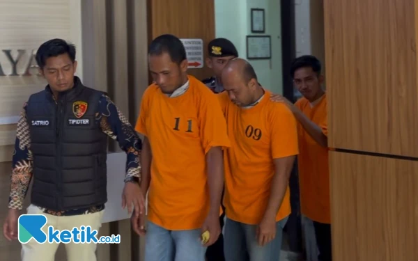 Thumbnail Berita - 5 Pelaku Tambang Ilegal di Nagan Raya Ditangkap Polisi, Diserahkan ke Kejari