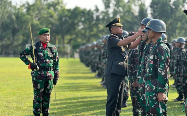 Thumbnail RUU TNI Perluas 16 Jabatan Sipil Bisa Dijabat Tentara Aktif, Ini Daftarnya