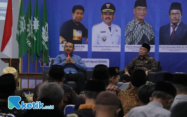 Thumbnail Berita - Bupati Ony Anwar Sebut Pembangunan Fisik Saja Tak Cukup, Butuh Pendidikan Karakter