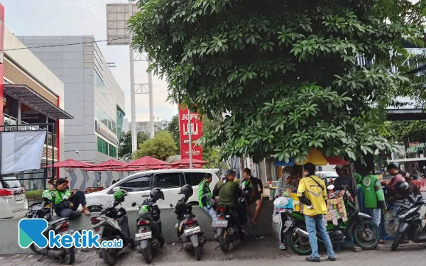 Khofifah Minta Pengusaha Aplikasi Online Berikan THR untuk Driver dan Kurir