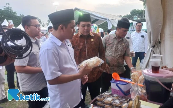 Bantu Pelaku Usaha UMKM, HIPMI Cilegon Gelar Bazar Ramadhan