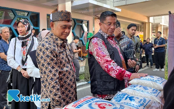 Bakorwil III Malang Gandeng Bank Jatim Gelar Pasar Murah dengan Layanan Qris