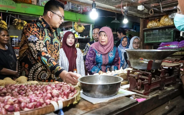 Pantau Stok dan Harga, Pemkot Surabaya Pastikan Pangan Aman Jelang Lebaran