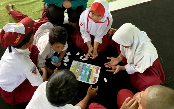 Lewat Permainan Puzzle, Mahasiswa Unisma Integrasikan Pembelajaran Menyenangkan