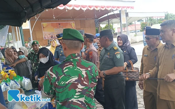 Thumbnail Berita - Kodim Simeulue Gelar Bazar Murah Sambut Idul Fitri 1446 H