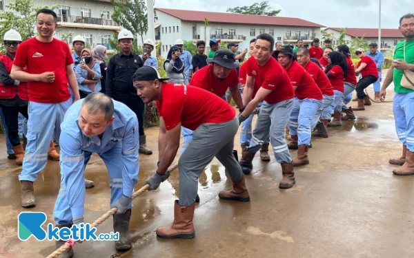 Thumbnail Berita - Peringati May Day dengan Lomba Tarik Bersama Seluruh Karyawan, Ini Filosofi PT Wanatiara Persada