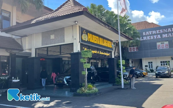 Thumbnail Berita - Dokter Terduga Pelaku Pelecehan Seksual Pasien di Malang Adukan Akun Medsos ke Polisi