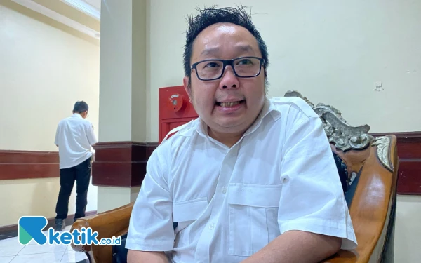Foto Anggota Komisi D DPRD Surabaya William Wirakusuma. (Foto: Shinta Miranda/Ketik.co.id)