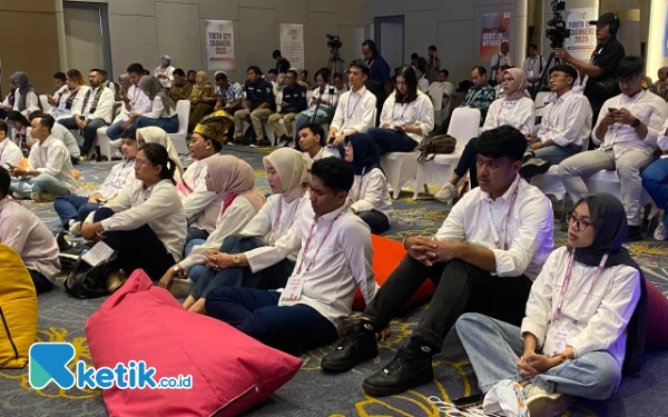 Foto Para peserta YCC tampak antusias mendengar pendapat dari berbagai perwakilan daerah. (Foto: Shinta Miranda/Ketik.co.id)