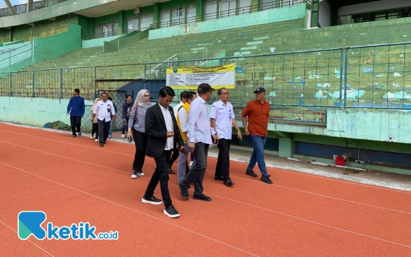 Thumbnail Berita - Pantau Persiapan Venue Porprov Jatim, DPRD Kota Malang Soroti Lintasan Atletik di Stadion Gajayana