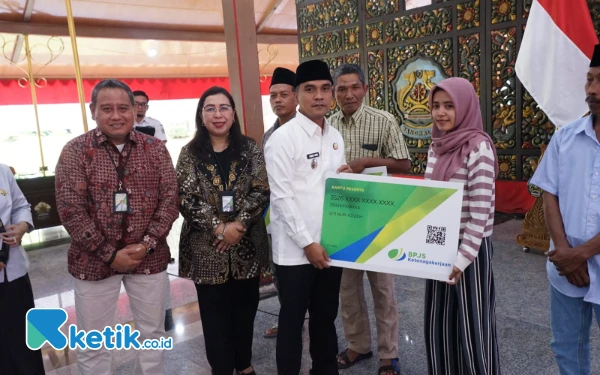Thumbnail Pemkab Bangkalan Tanggung Kepesertaan BPJS Ketenagakerjaan 23.953 Pekerja Rentan