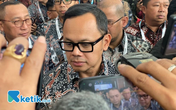 Thumbnail Berita - Wamendagri Bima Arya Sebut Efisiensi Perkuat Kapasitas Fiskal Daerah