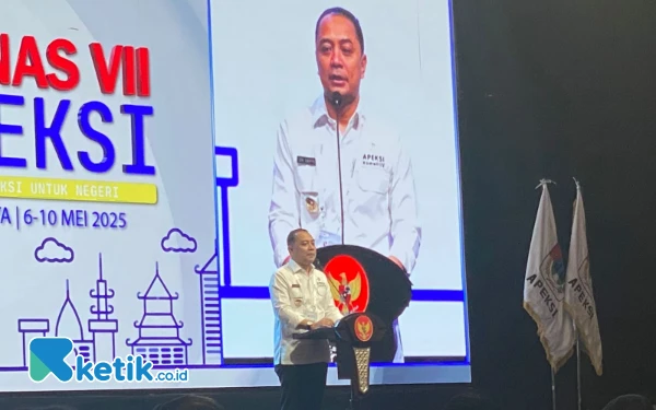 Thumbnail Berita - Eri Cahyadi Dikukuhkan jadi Ketua APEKSI Periode 2025-2030