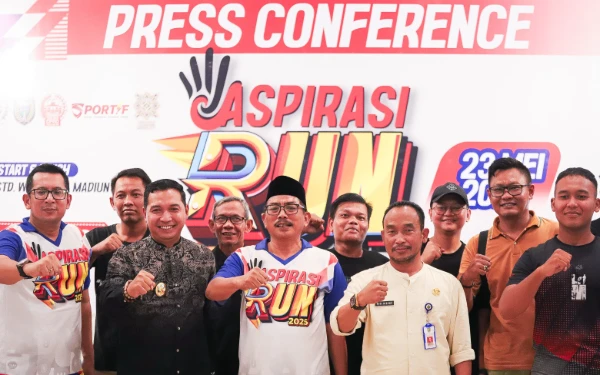 Thumbnail Berita - Aspirasi Run 2025, Cara DPRD Jatim Ajak Masyarakat Bangun Komunikasi dan Salurkan Aspirasi Lewat Olahraga