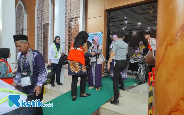 Thumbnail Berita - Perjuangan 20 JCH Asal Kepulauan Masalembu Menuju Tanah Suci