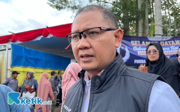 Thumbnail Berita - SMA/SMK Negeri di Jatim Nekat Gelar Wisuda, Jabatan Kepala Sekolah Melayang!