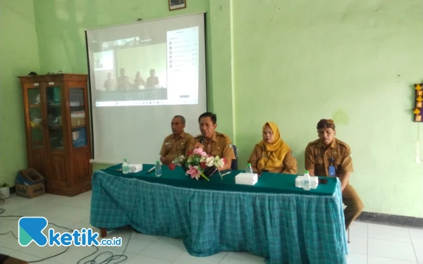 Thumbnail Berita - Disdikbud Jombang Gelar Bimtek Kepala Sekolah SD, Tekankan Deep Learning