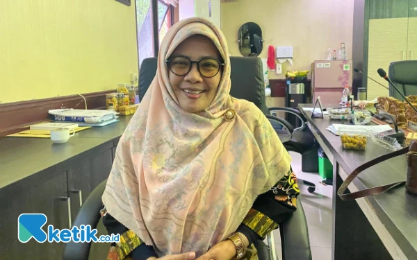 Thumbnail Berita - Ratusan Sepeda Dishub Surabaya Terbengkalai, Aning Rahmawati: Ini Termasuk Pelanggaran Hukum