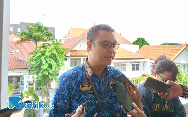 Thumbnail Berita - Soal Anggaran Pendidikan di Surabaya 20 Persen, Kadiskominfo Klarifikasi