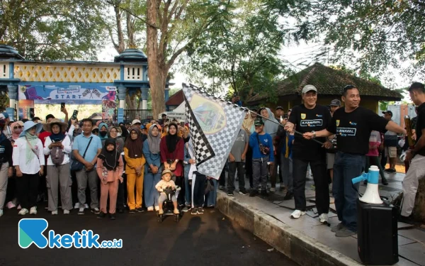 Thumbnail Berita - Ribuan Masyarakat Pemalang Ikuti Jalan Sehat di Acara Karnaval SCTV