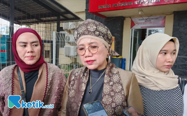 Thumbnail Berita - Suami Owner Travel Umroh Ternama Palembang Tak Hadiri Mediasi KDRT di Polda Sumsel