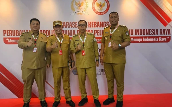 Thumbnail Berita - Ra Hamid Wakili Bondowoso dalam Sarasehan Nasional Bahas Pancasila dan Geopolitik