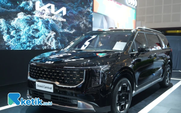 Thumbnail Berita - HJKS 732, Pemkot Surabaya Gairahkan Ekonomi Kreatif Lewat Pameran Otomotif IIMS 2025