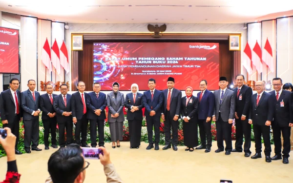 Thumbnail Berita - Bank Jatim Gelar RUPS Tahun 2024, Umumkan  Pergantian Susunan Pengurus