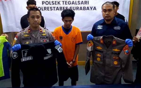 Thumbnail Berita - Moses Polisi Gadungan di Surabaya, Ternyata Juga Tipu Polisi Asli