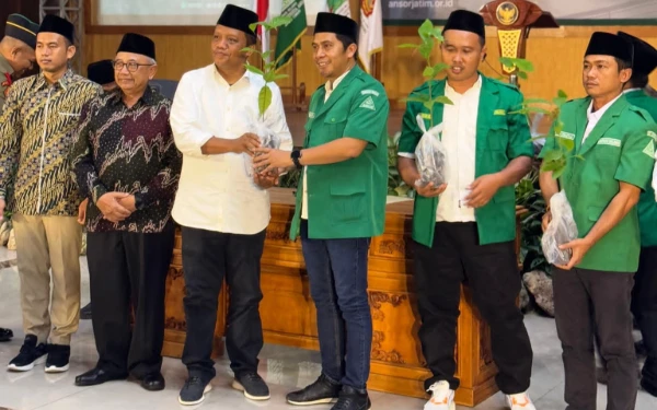 Thumbnail Berita - PW GP Ansor Jatim Jalin Kerja Sama dengan PT Kampung Coklat Blitar untuk Pengembangan Tanaman Kakao