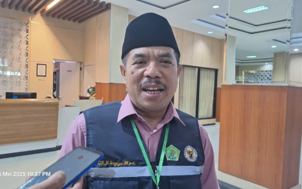 Thumbnail Jelang Puncak Haji, PPIH Embarkasi Surabaya Beri Pesan Penting
