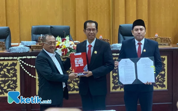 Thumbnail Berita - Paripurna DPRD Surabaya Bahas PDTS KBS dan Raperda RPJMD Surabaya
