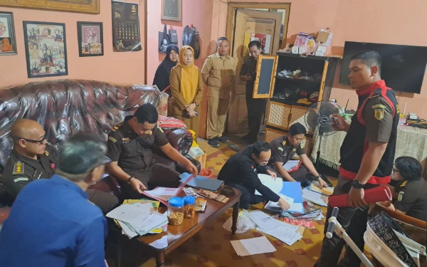 Thumbnail Berita - Soal Penyitaan Rumah Dinas Pacar Keling, KAI Daop 8 Surabaya Dukung Penuh Kejari Surabaya