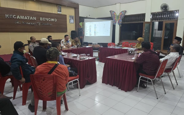 Thumbnail Berita - Warga Sememi Keluhkan Kepadatan Penduduk, Dorong Pemekaran Wilayah