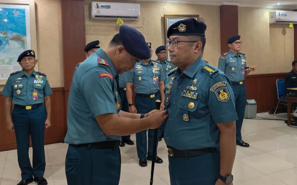 Thumbnail Berita - Kolonel Laut (S) Yohanes Tambun Jabat Inspektorat Puspenerbal, Ini Pesan Komandan Puspenerbal