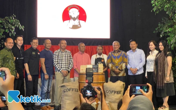 Foto Tamu yang hadir pada peluncuran Kopi Ramu 1966 Umar Patek. (Foto: Shinta Miranda/Ketik.co.id)